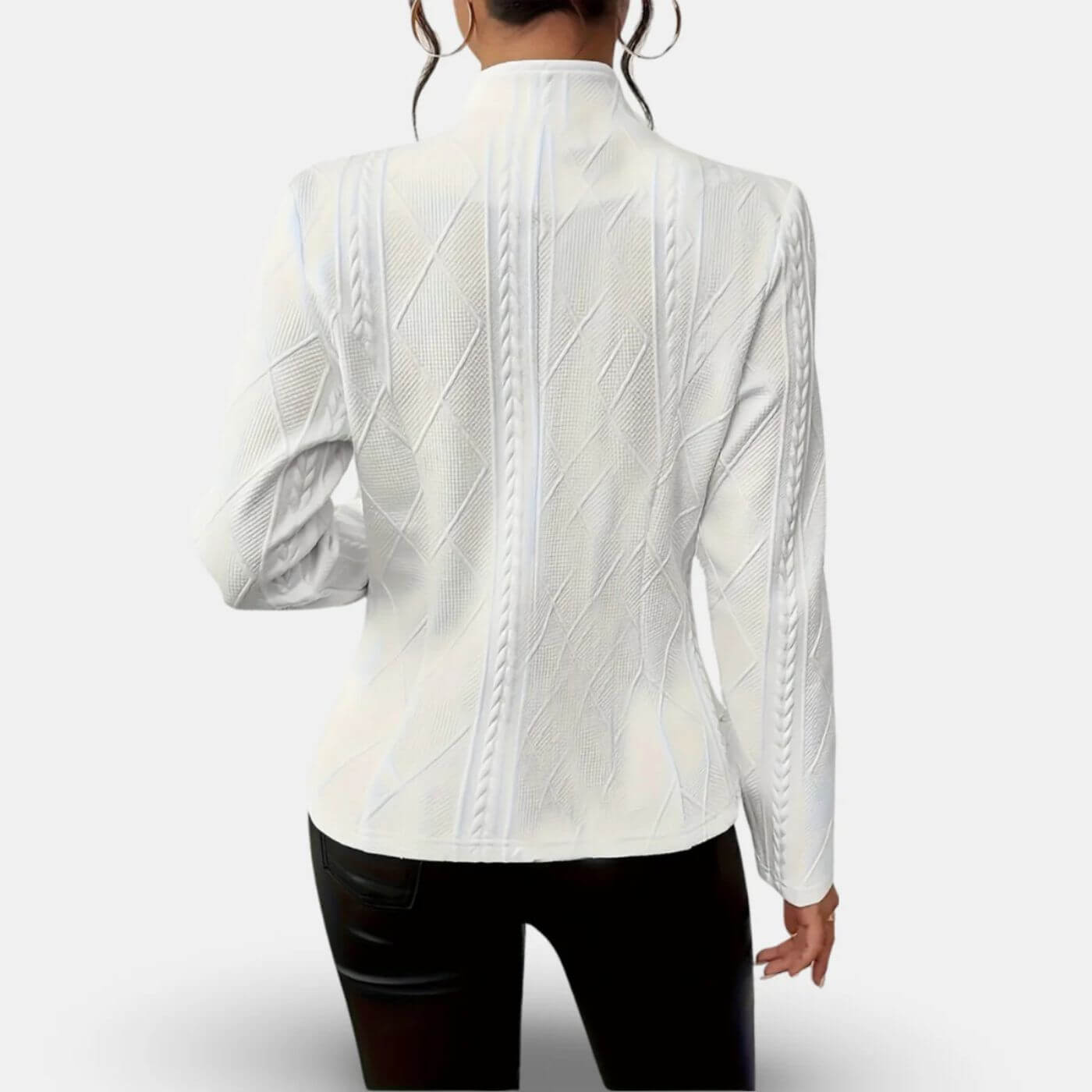 Chloé – Blazer Cintré au Style Affirmé (1 acheté = 1 offert)