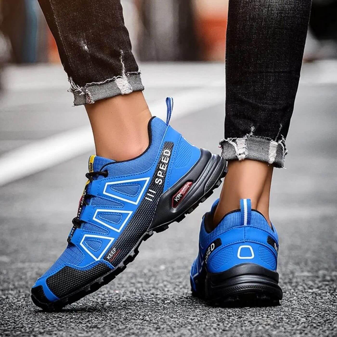 ComfortTrek™ – Chaussures de Randonnée Ergonomiques contre la Douleur
