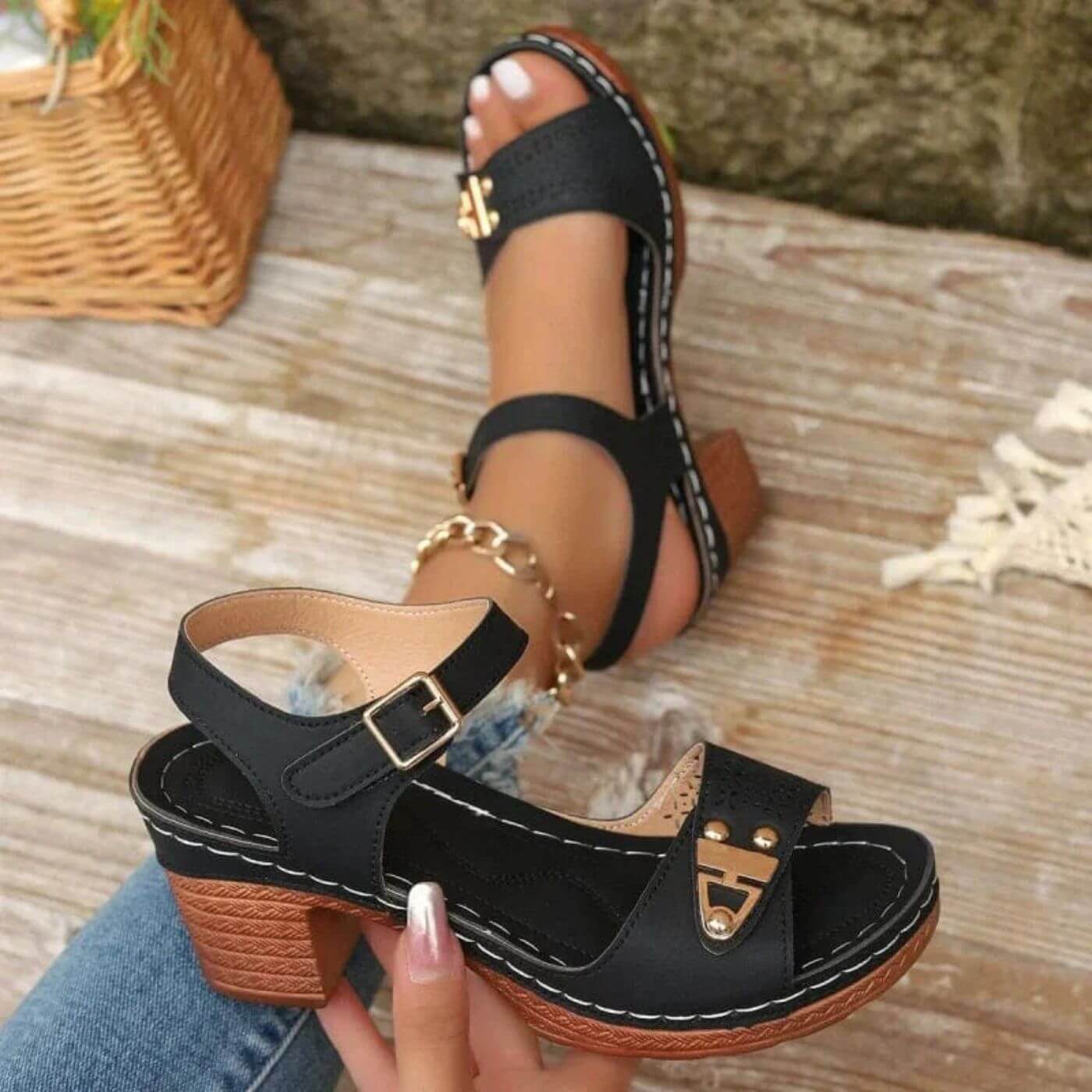 Élise - Sandales Orthopédiques à Talon et Bride Cheville